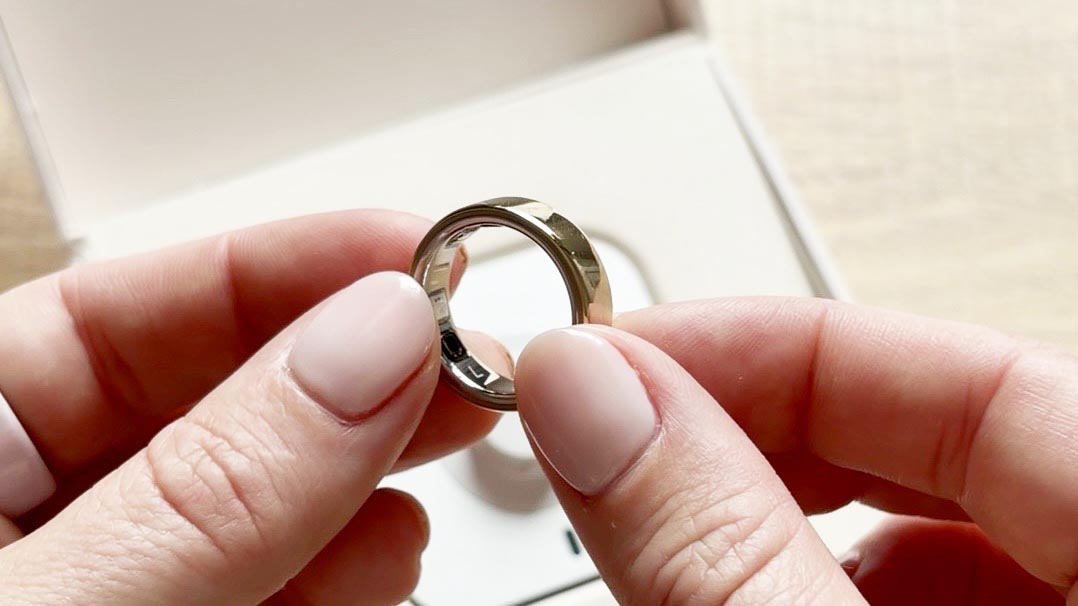 photos of the Oura Ring 5
