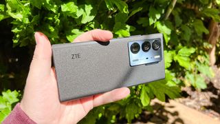 ZTE Axon 40 Ultra cameras