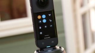 Insta360 X3