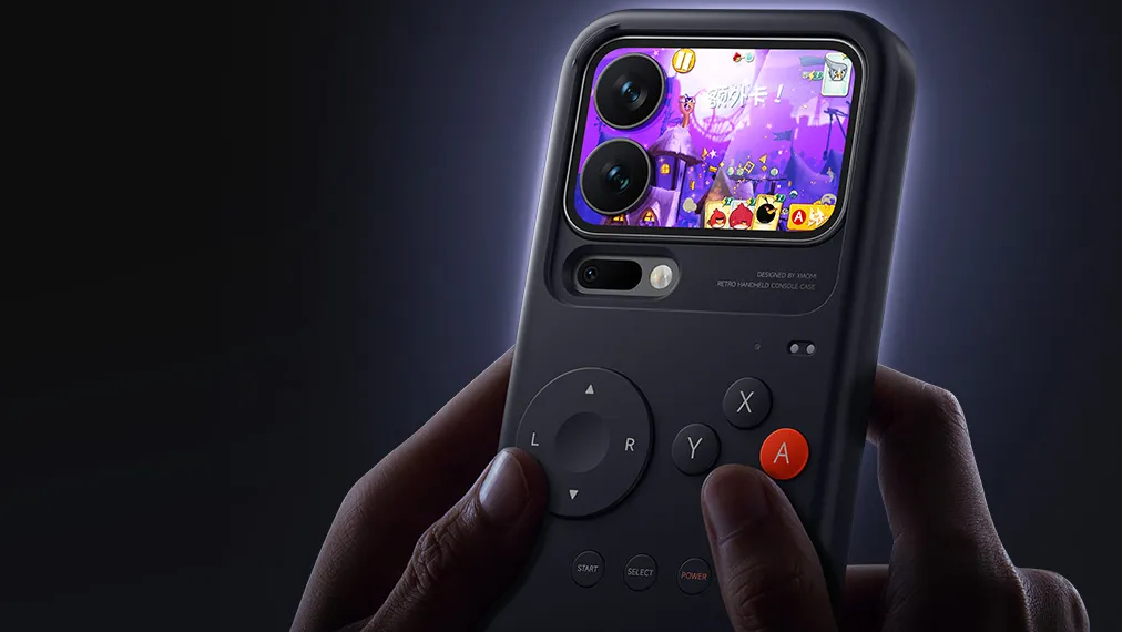 The Xiaomi 17 Pro with a gaming case