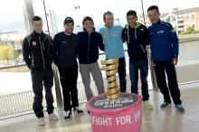 The overall favourites pose with the Giro trophy