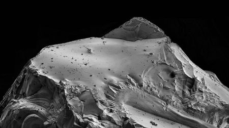 an electron microscope image of a moon rock