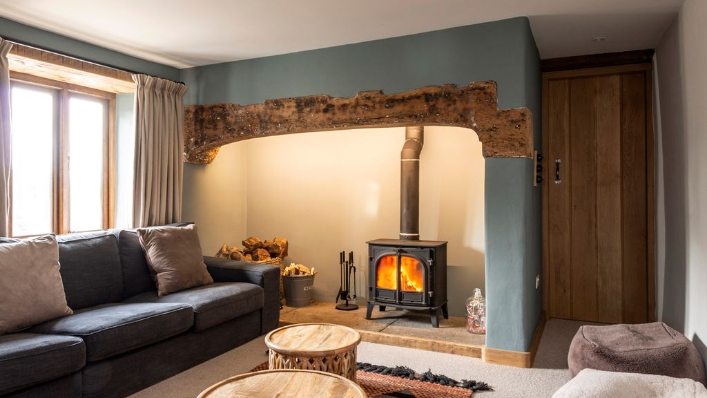 What is an inglenook fireplace? A look at this charming feature ...