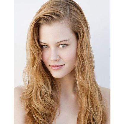 Do Women Hate Attractive Women?