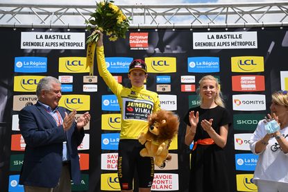 Jonas Vingegaard on the podium at the Critérium du Dauphiné