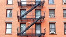new york apartments with fire escapes and ac