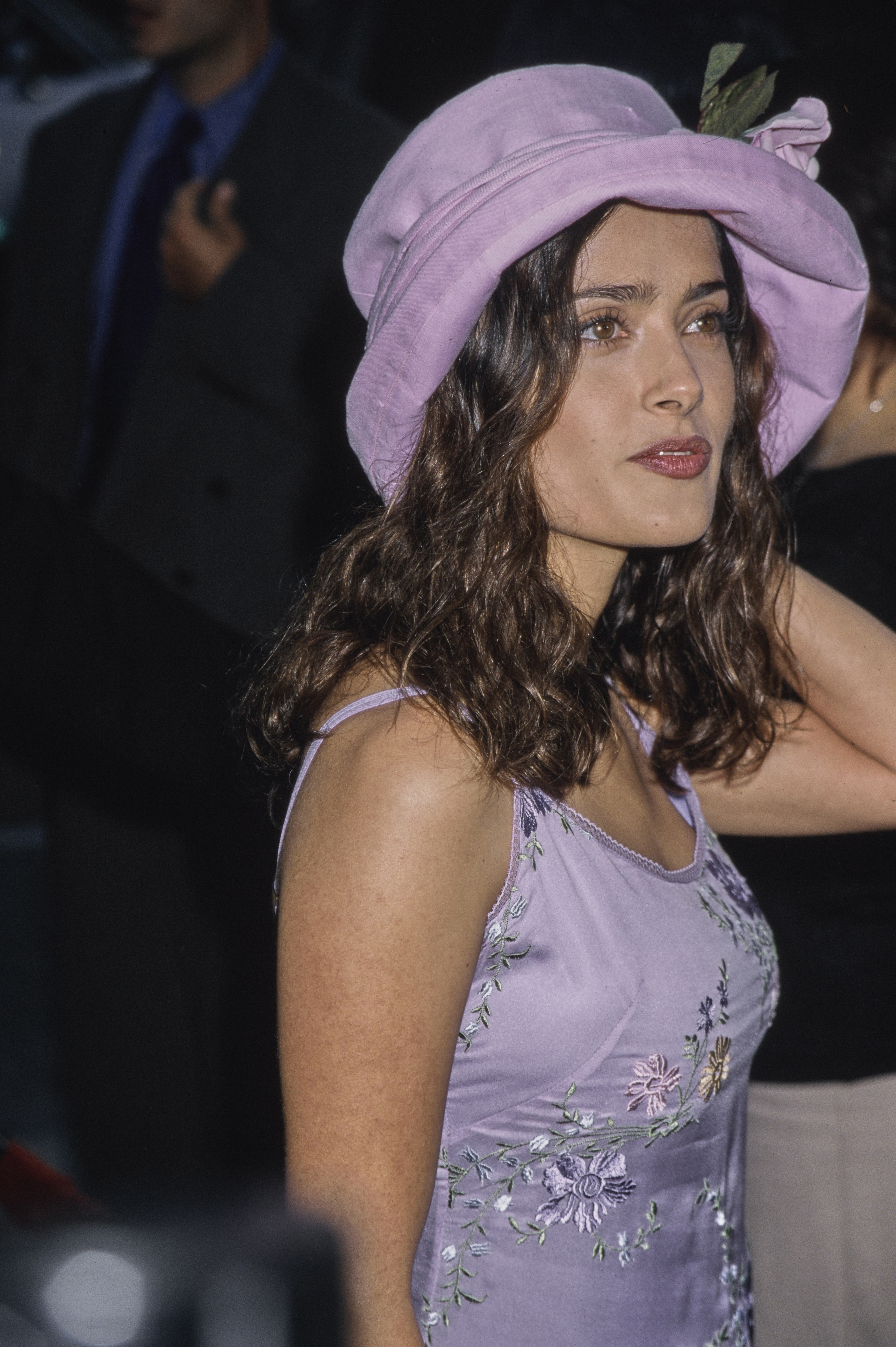 hat - Salma Hayek