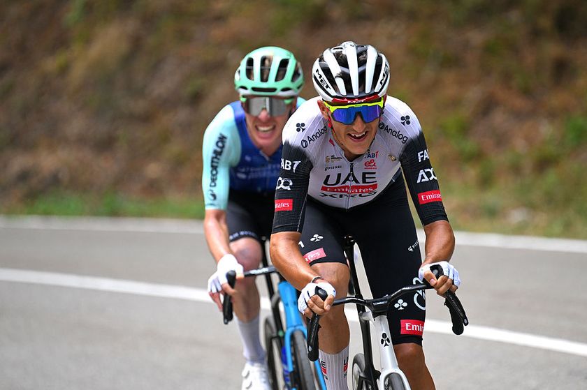 LA FARRAPONA. LAGOS DE SOMIEDO, SPAIN - SEPTEMBER 06: (L-R) Johannes Staune-Mittet of Norway and Team Decathlon AG2R La Mondiale and stage winner Marc Soler of Spain and UAE Team Emirates - XRG attack during the La Vuelta - 80th Tour of Spain 2025, Stage 14 a 135.9km stage from Aviles to La Farrapona. Lagos de Somiedo 1711m / #UCIWT / on September 06, 2025 in La Farrapona. Lagos de Somiedo, Spain. (Photo by Tim de Waele/Getty Images)