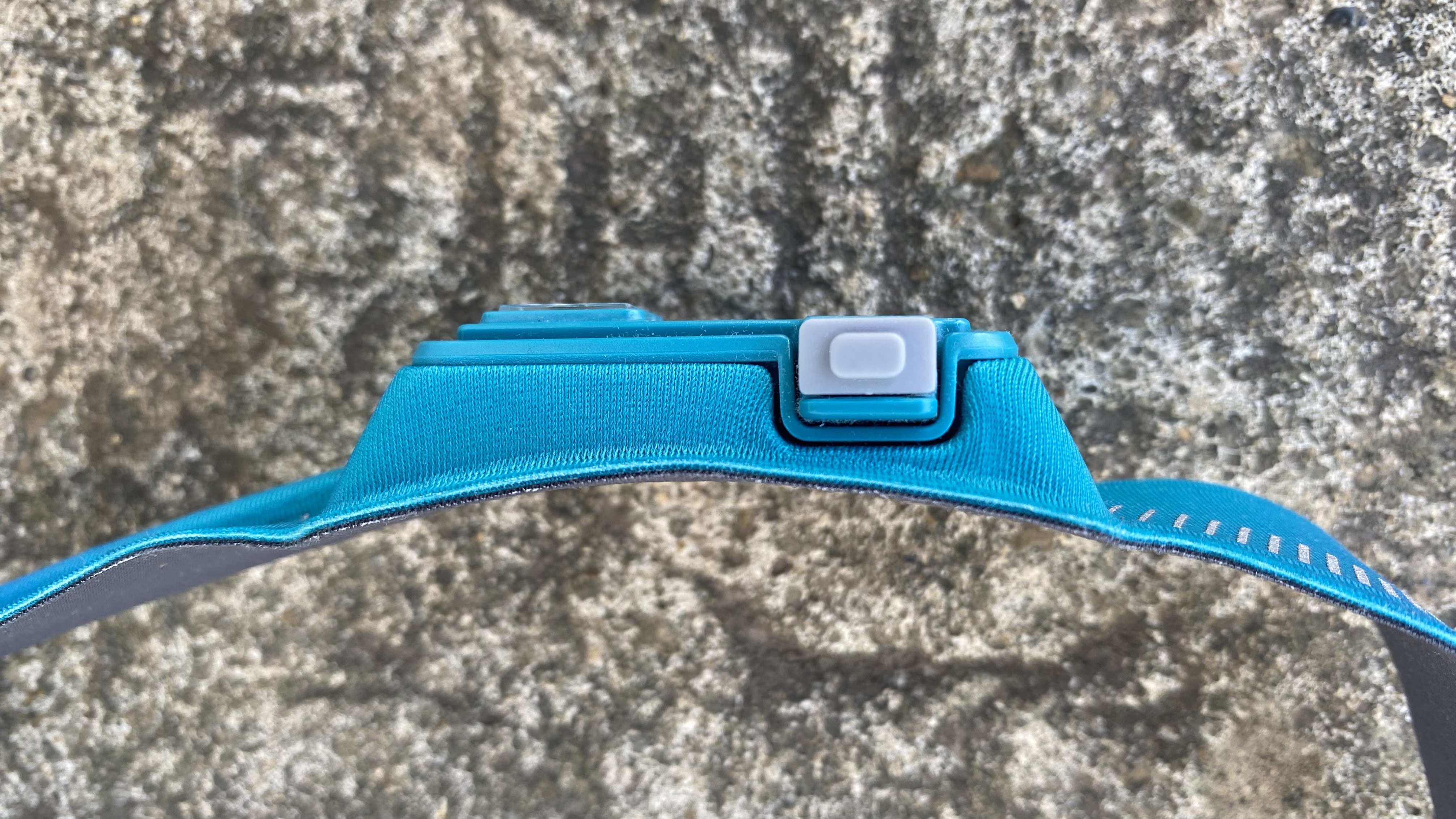 Showing the skinny profile of the BioLite Dash 450