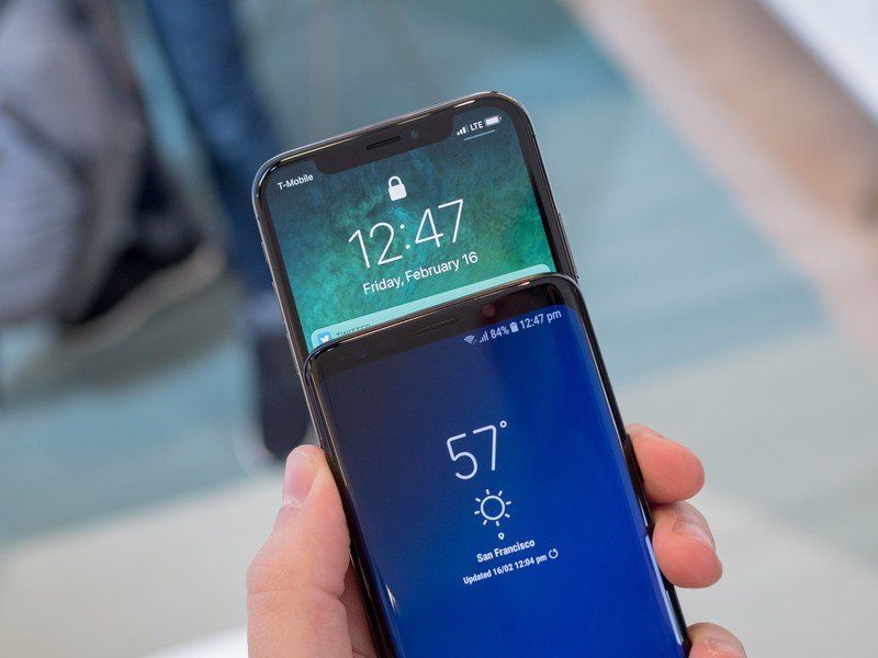 Samsung Galaxy S9 and iPhone X