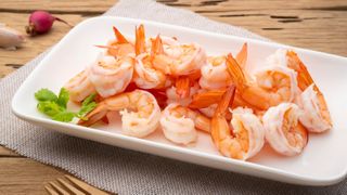 Peeled shrimp on a plate