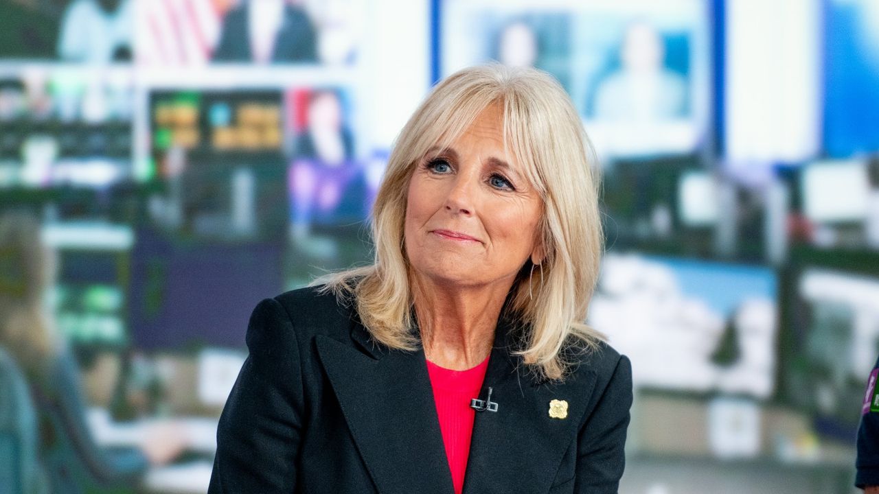 NEW YORK, NY - SEPTEMBER 06: Jill Biden discusses &quot;Walk of America&quot; as she visits &quot;America&#039;s Newsroom&quot; at Fox News Channel Studios on September 6, 2018 in New York City. ()