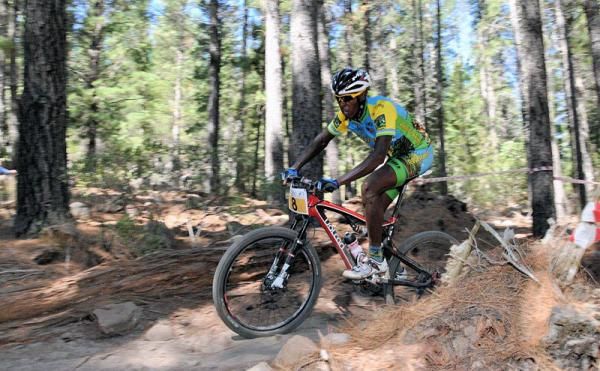 Adren Niyonshuti on his way to qualify for the Olympics for Rwanda.