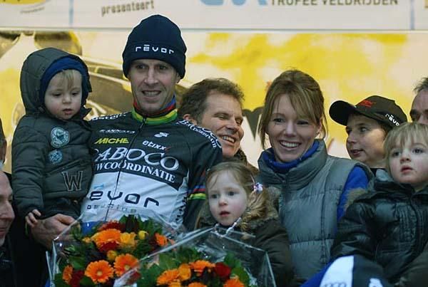 Men's podium: Zdenek Stybar (Telenet Fidea), Sven Nys (Landbouwkrediet Colnago) and Kevin Pauwels (Telenet Fidea)