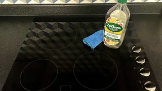 Clean glass countertop