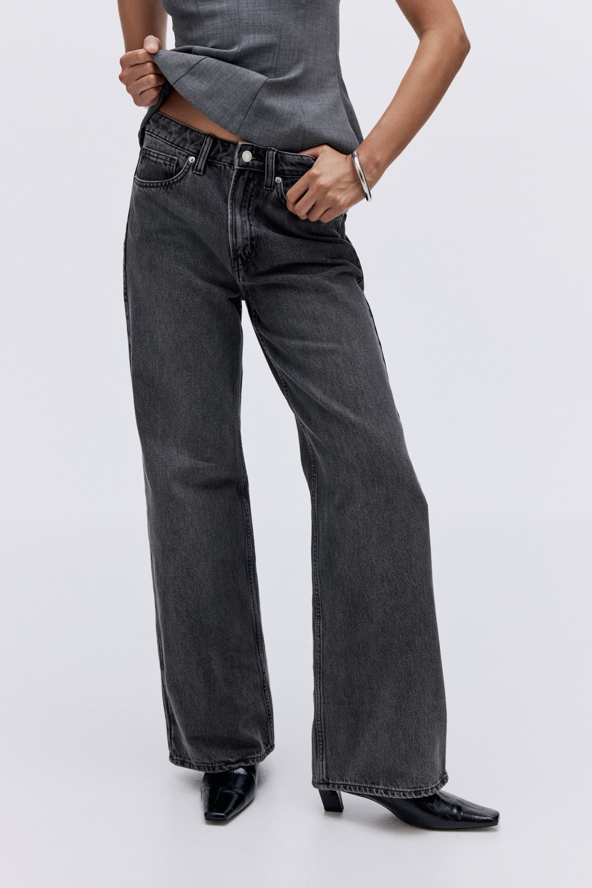 H&M Ava Ultra High Rise Wide Leg Jeans