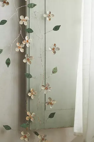 Dogwood Iron Garland