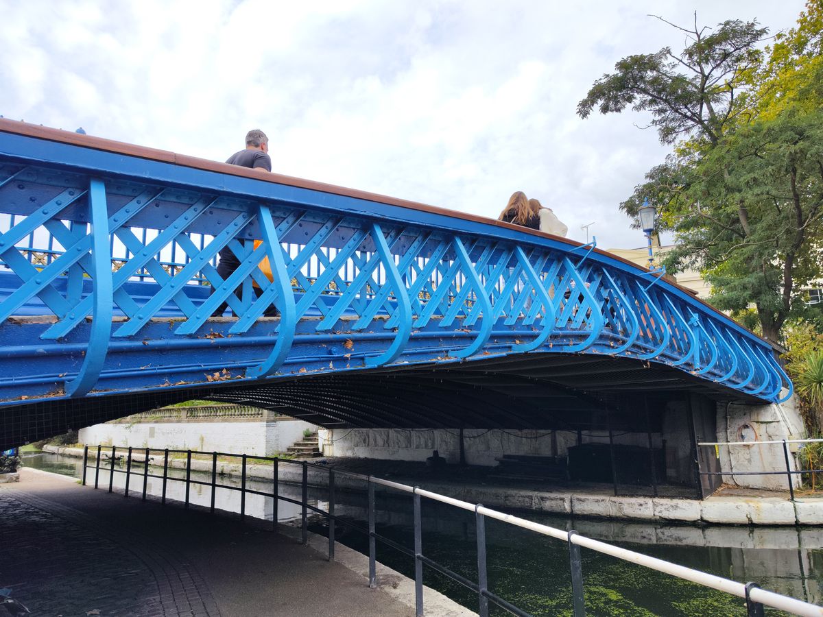 A downsized 50MP main image of a bridge, taken with the Xiaomi 12T Pro