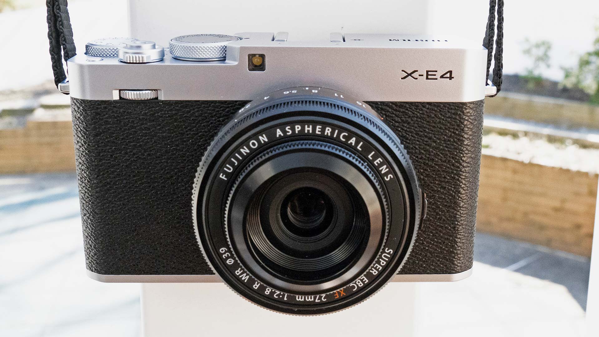 Fujifilm X-E4 Review