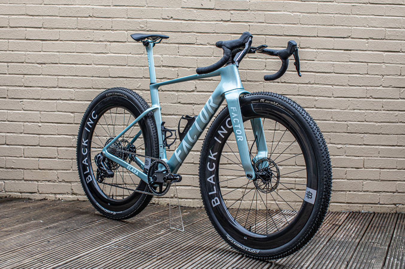 Factor Elara gravel bike