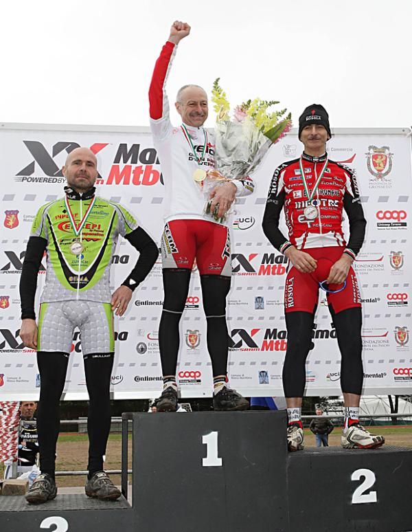 Master 5 men's podium