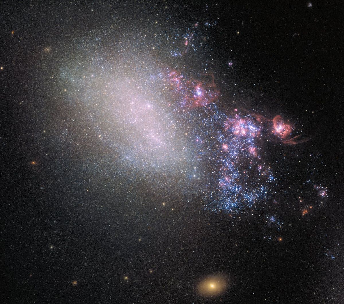 Galaxy Collision Creates “Space Triangle” in New Hubble Image 