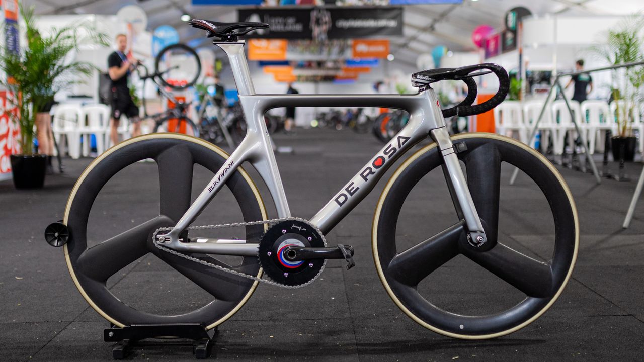 Elia Viviani's track bike