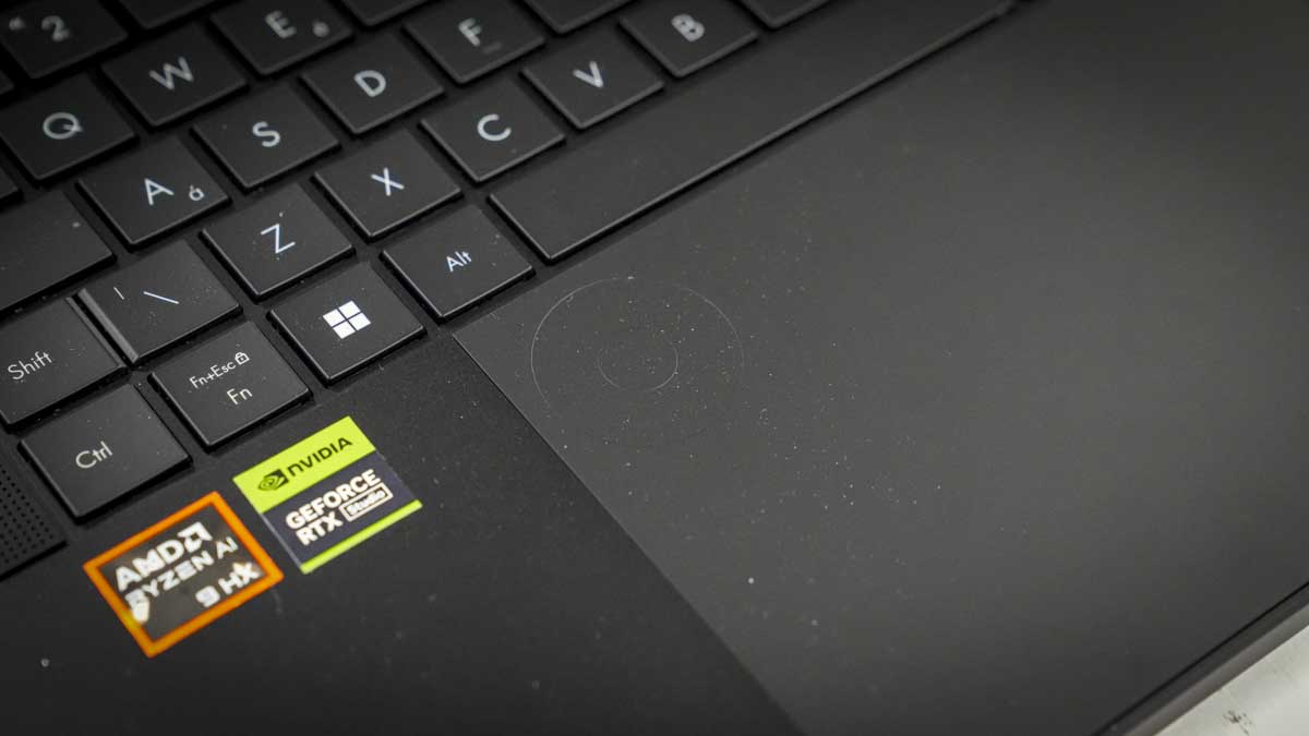 ASUS ProArt P16 H7606 2025
