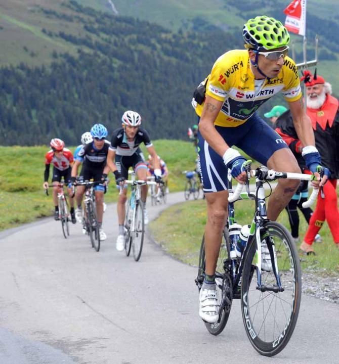 Mauricio Soler in yellow at the Tour de Suisse