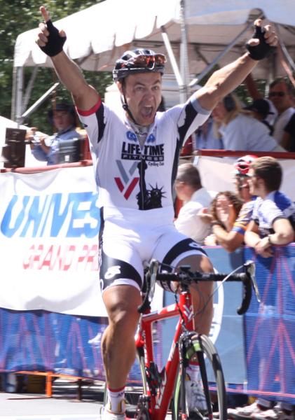 Yuri proudly takes the win for Amore &amp; Vita making it a three day grand slam.