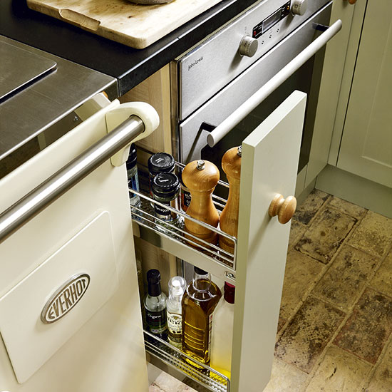 kitchen with slim unit
