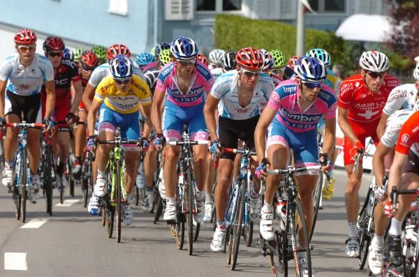 Lampre-ISD look after race leader Damiano Cunego