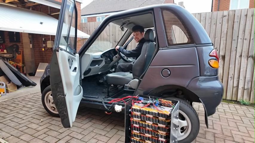 Chris Doel's vape battery-powered car