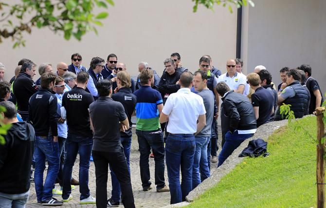 Race directors met with the race organisers to discuss the stage 16 debacle on the Stelvio