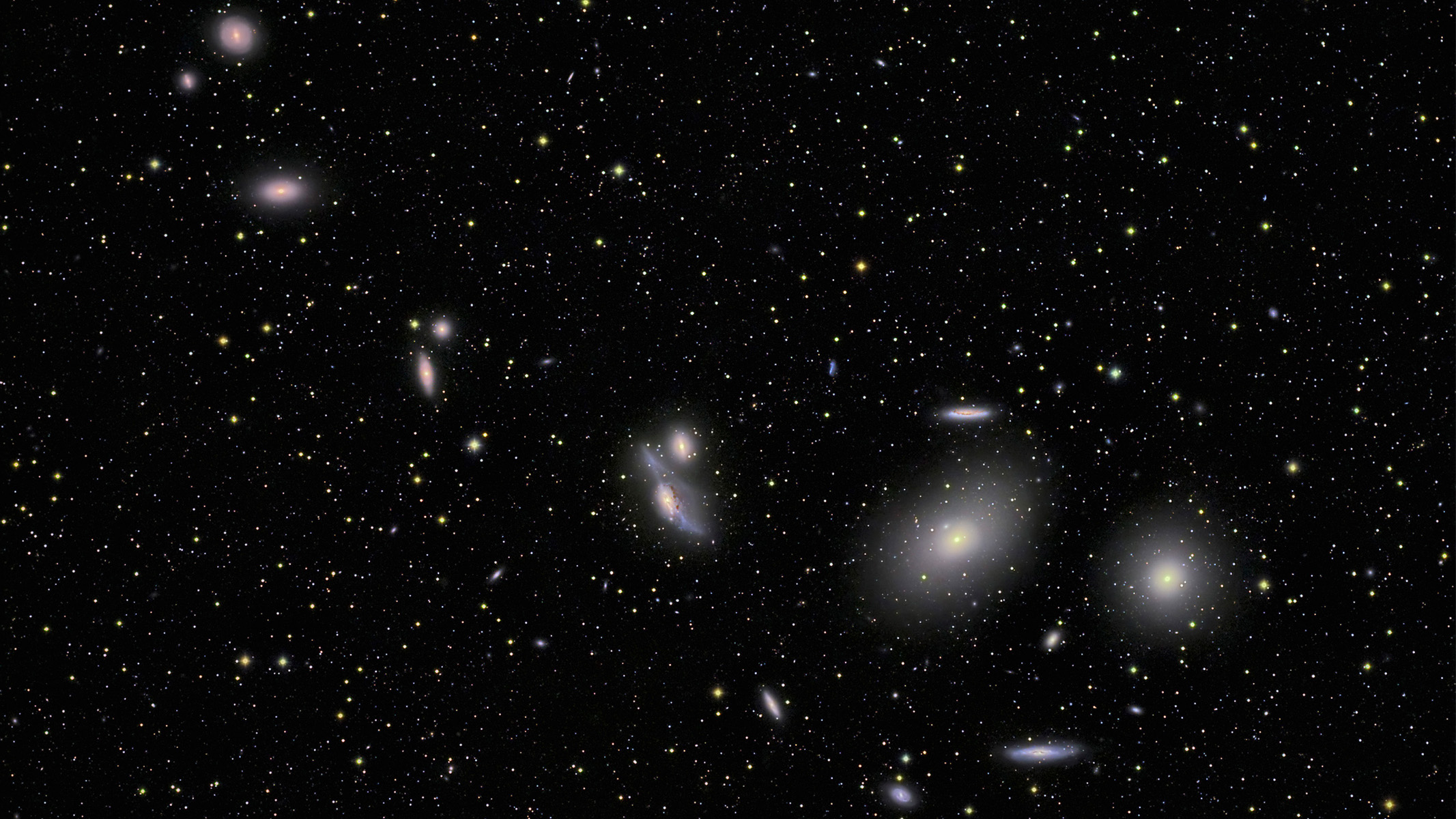 Markarian&rsquo;s Chain and the Virgo Cluster 