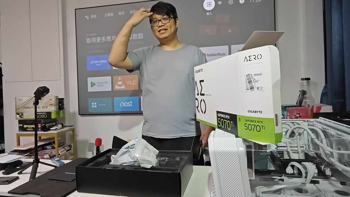 Nvidia RTX 5070 Ti bought from Amazon had the box contents swapped for bag of suspicious white powder — PC hardware enthusiast bamboozled by Amazon just days after ordering a 5090 with no GPU core, finds salt instead