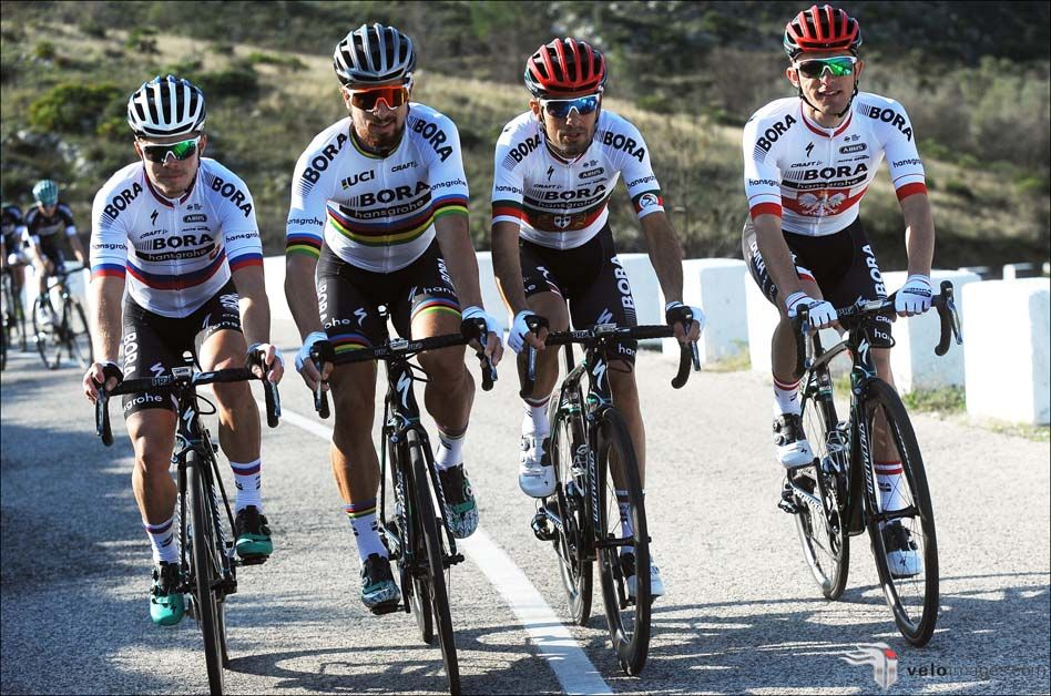 Peter Sagan and the national champions in the team, Juraj Sagan, Jose Mendes and Rafal Majka
