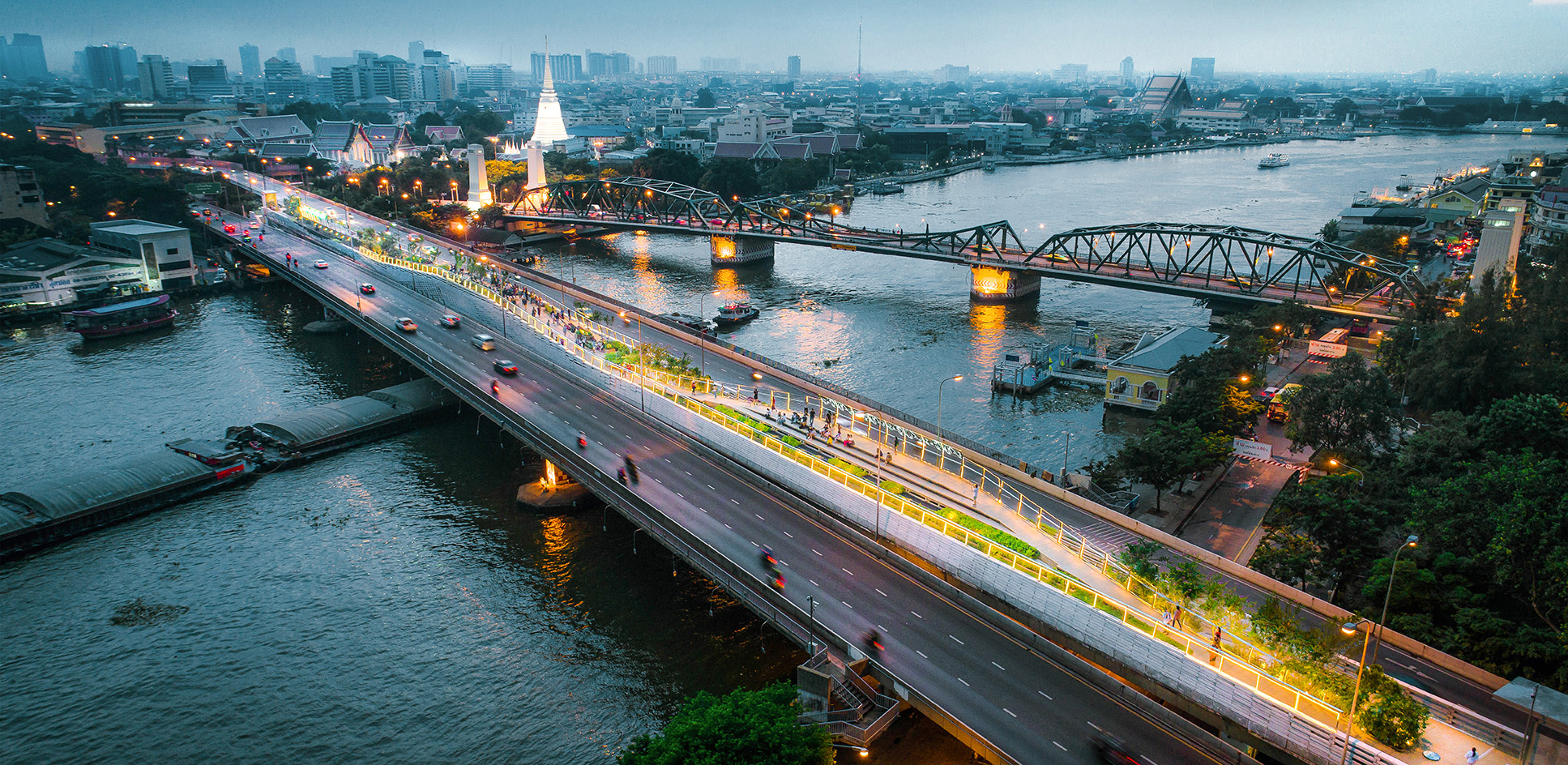Chao Phraya Sky Park