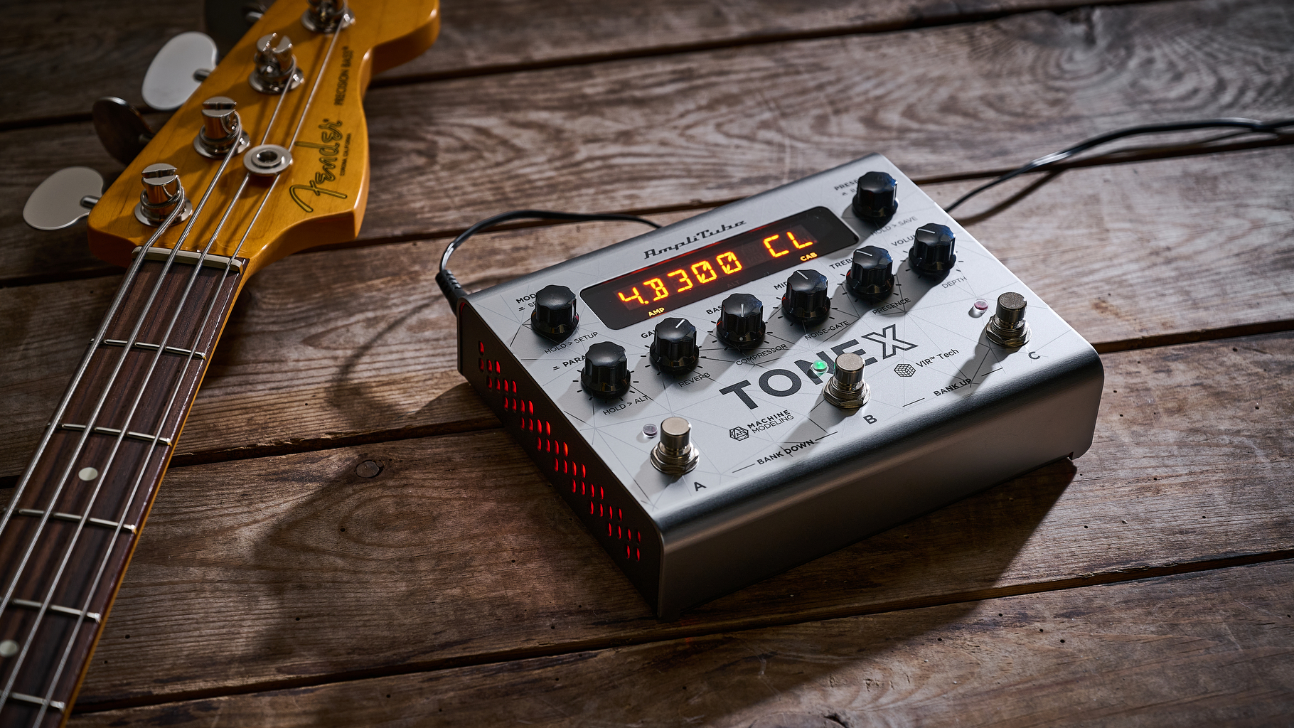 IK Multimedia TONEX Pedal Bass Edition