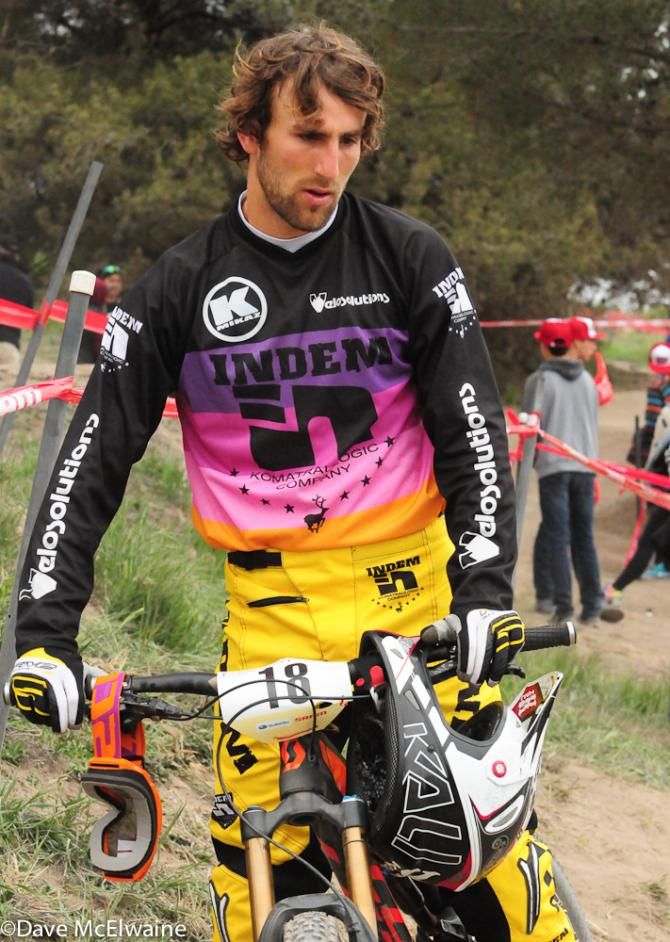 Adrian Loron (KHS) inspecting the track before his run