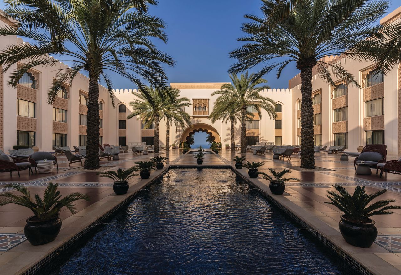 Courtyard with water feature at Shangri-La Al Husn resort, Muscat, Oman