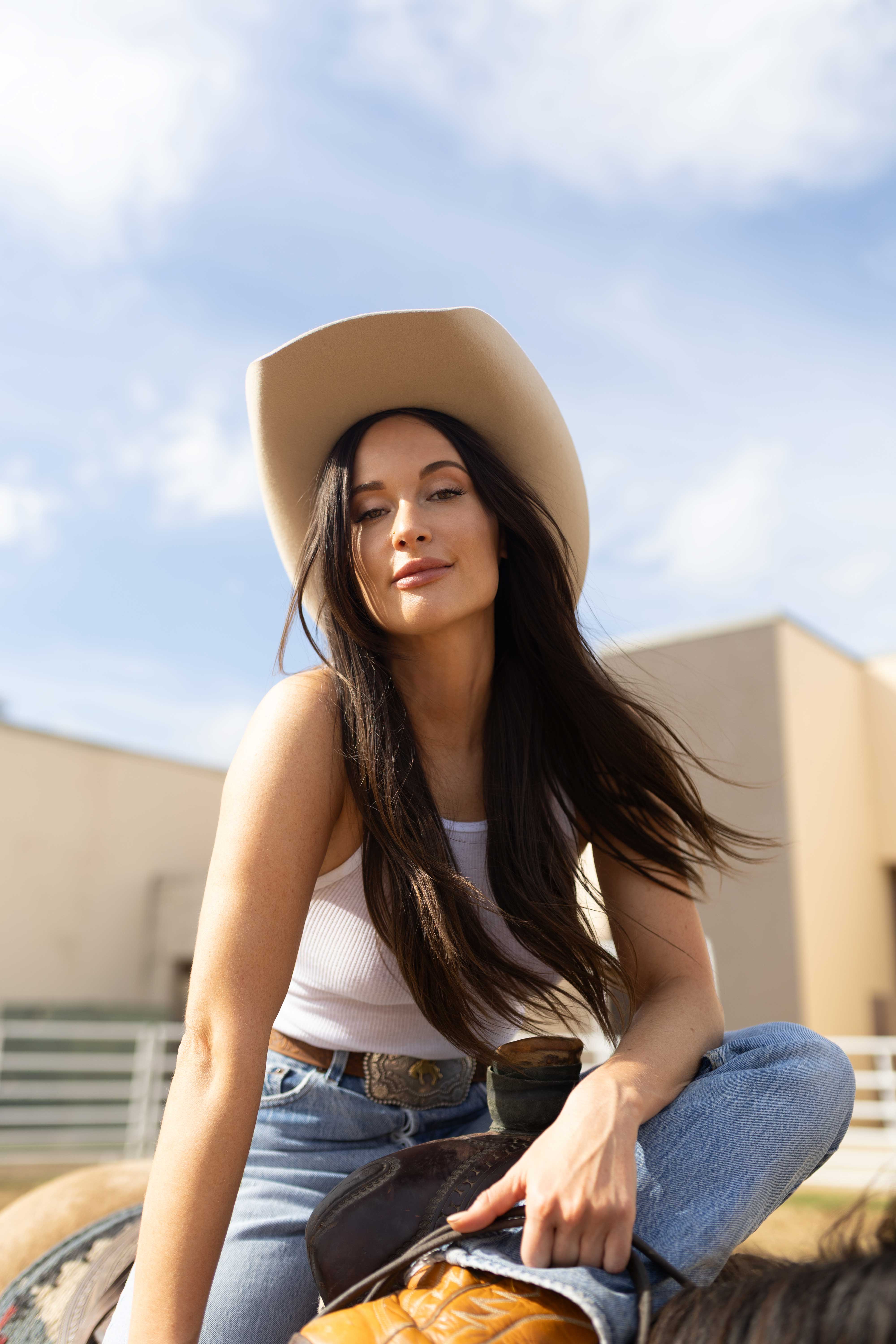 Kacey Musgraves in cowboy hat