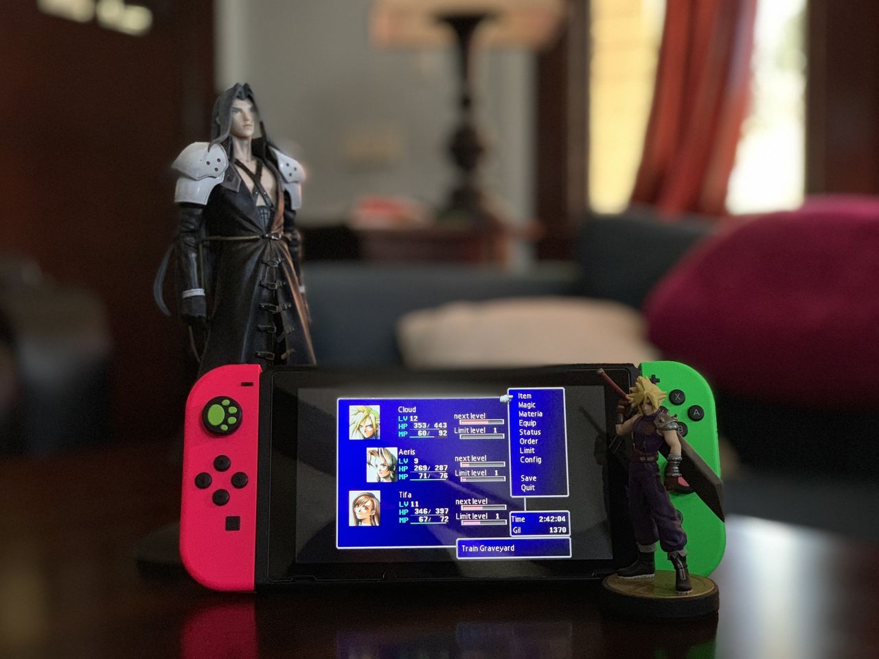 FFVII on Nintendo Switch with Sephiroth figure and Cloud Strife amiibo