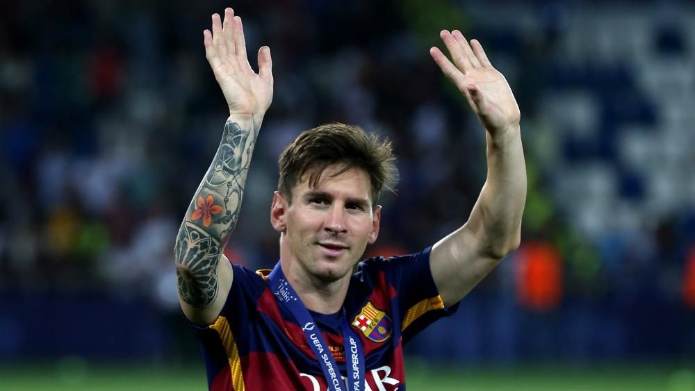 Lionel Messi wins 2015 Ballon d'Or