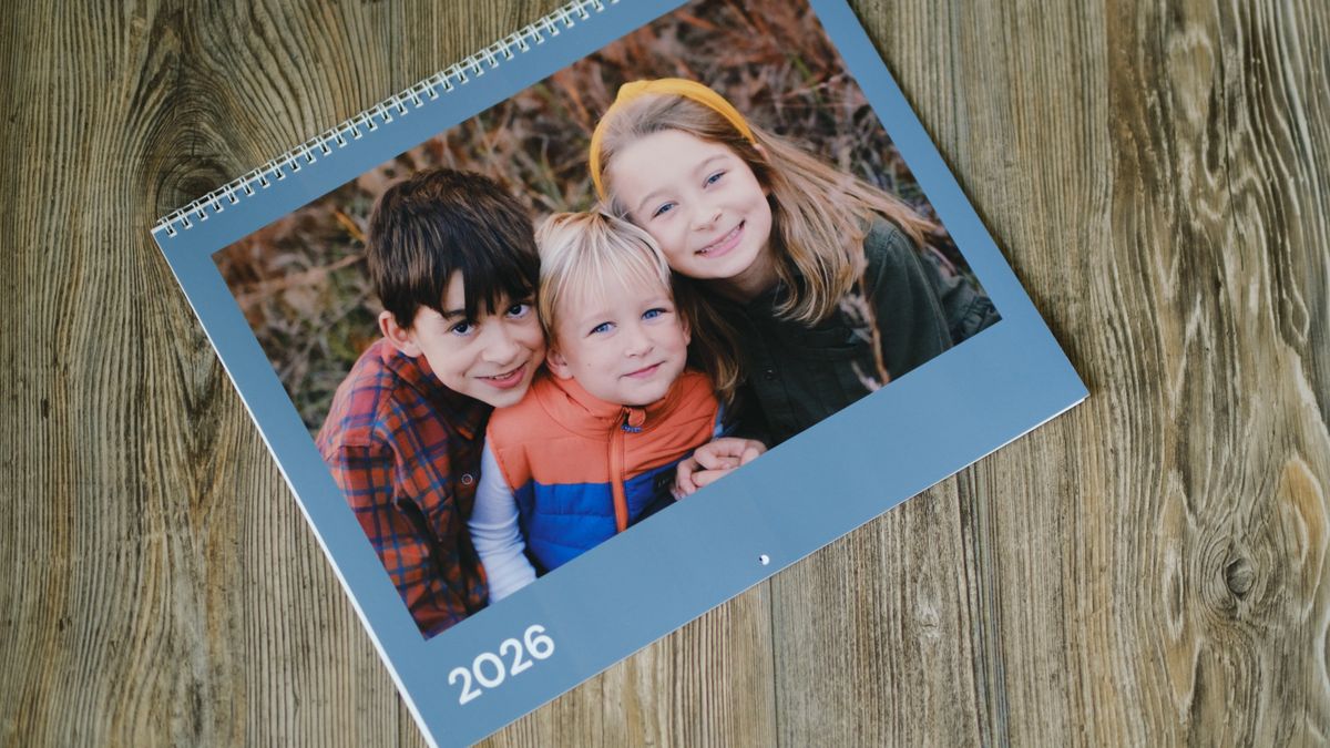 A photo of a custom photo calendar from Popsa