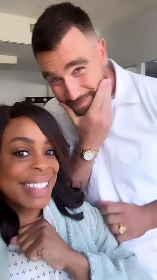 Niecy Nash-Betts and Travis Kelce