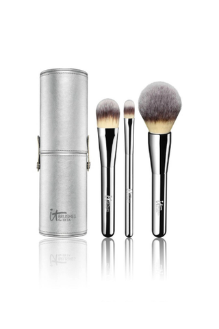 IT BRUSHES™ Complexion Perfection Essentials 3-Piece Brush Set (Was $49) 