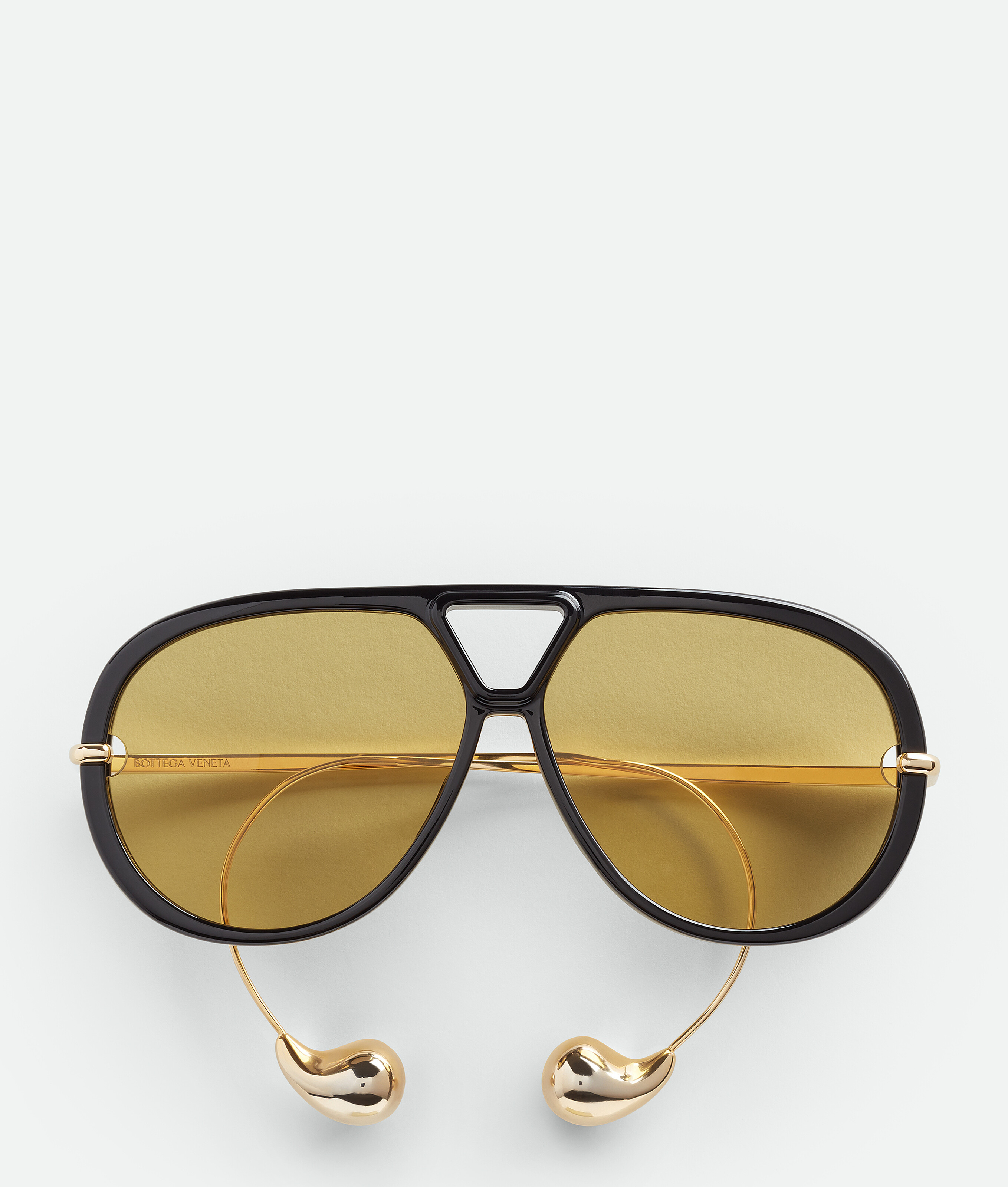 Drop Aviator Sunglasses in Black/yellow