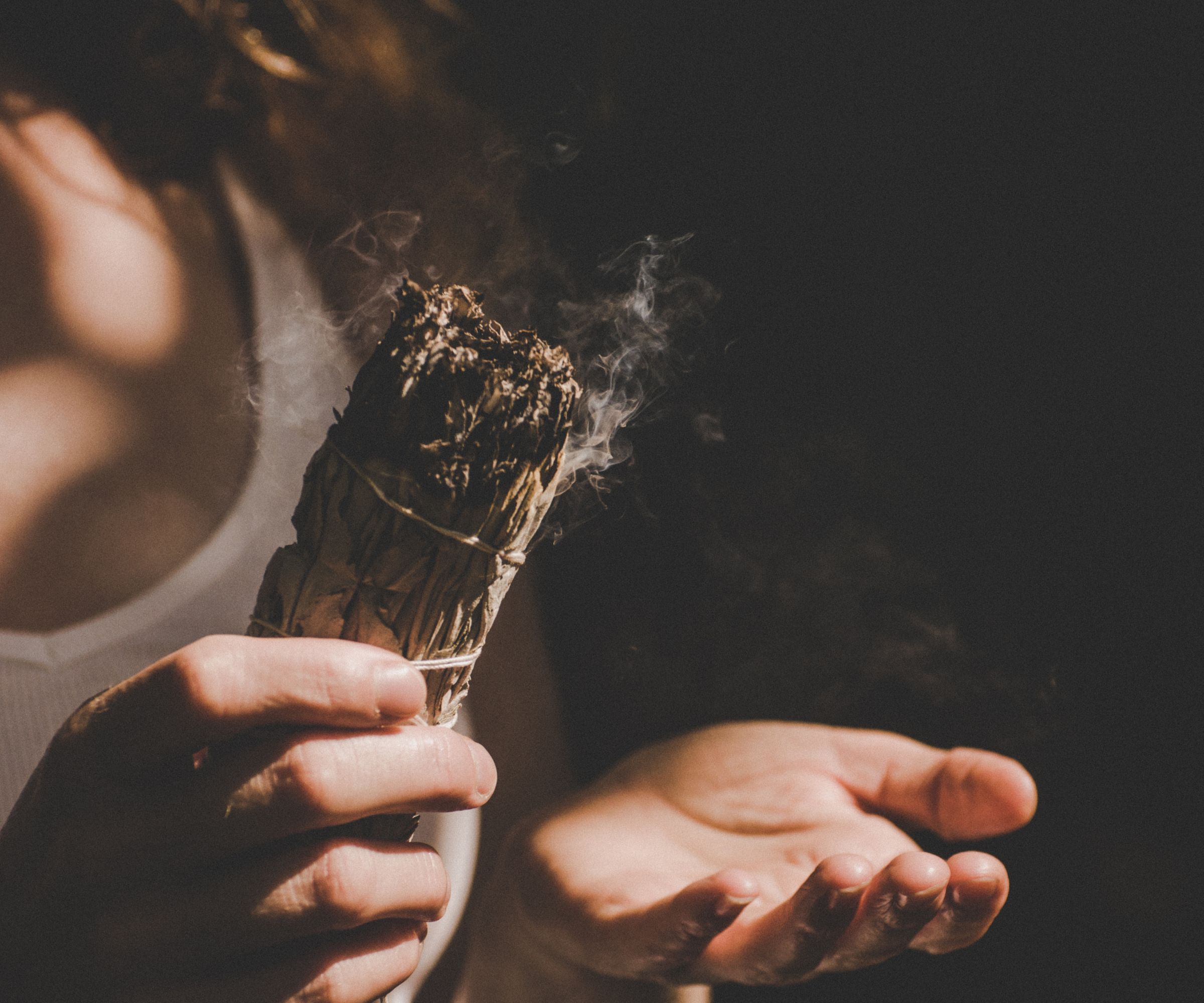 How To Cleanse A House With Sage An Expert Advises Homes And Gardens