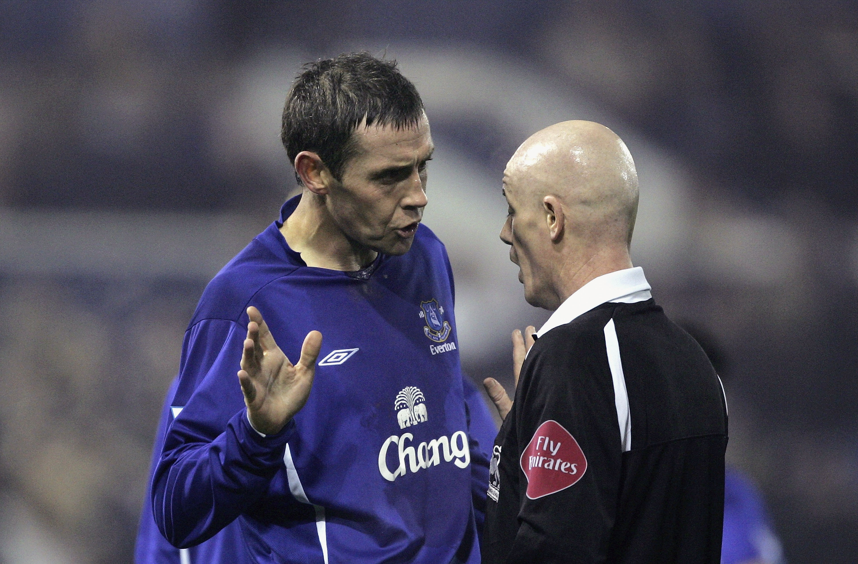 David Weir argues with former referee Dermot Gallagher